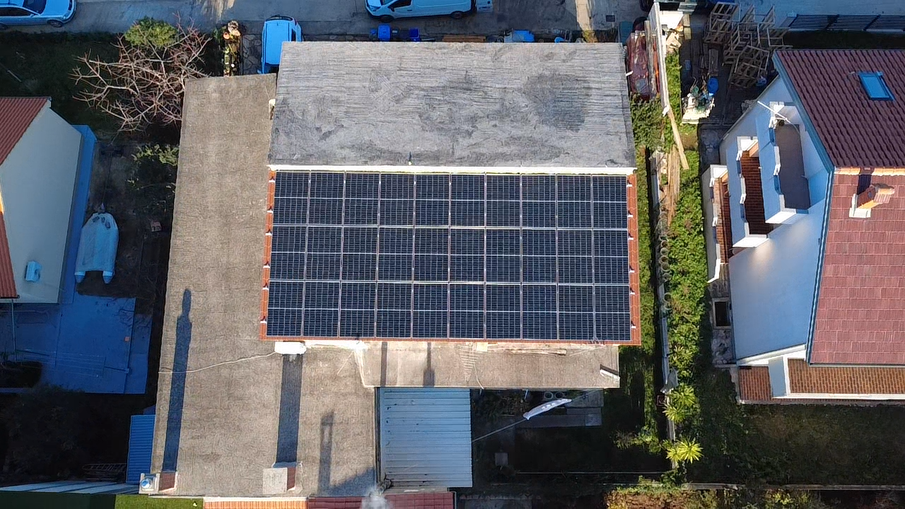 SE Jajčanin - obiteljska kuća - Solarna elektrana 13,5 kWp - Mr. Electric